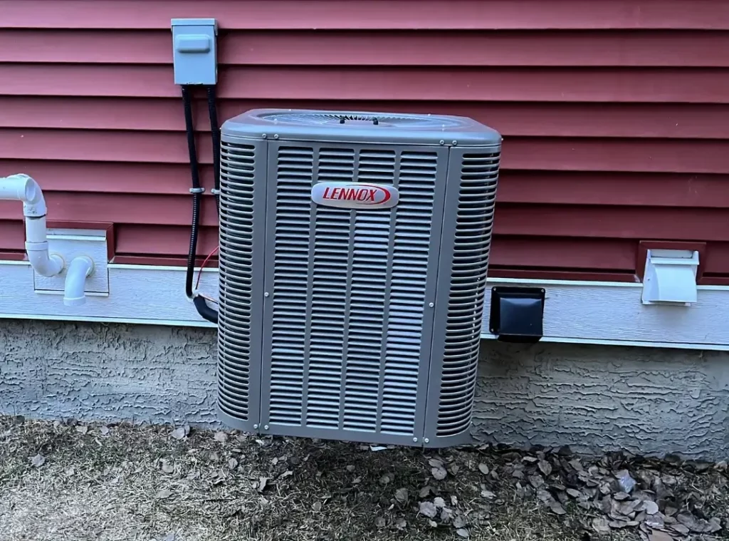 New Lennox air conditioner installed outside Calgary residence by Comfort Union