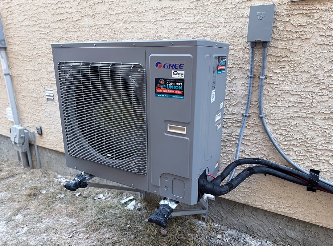Heat Pump Gree Side